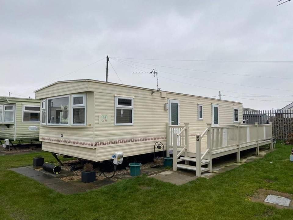 8 Berth Sealands Hotel Ingoldmells Buitenkant foto