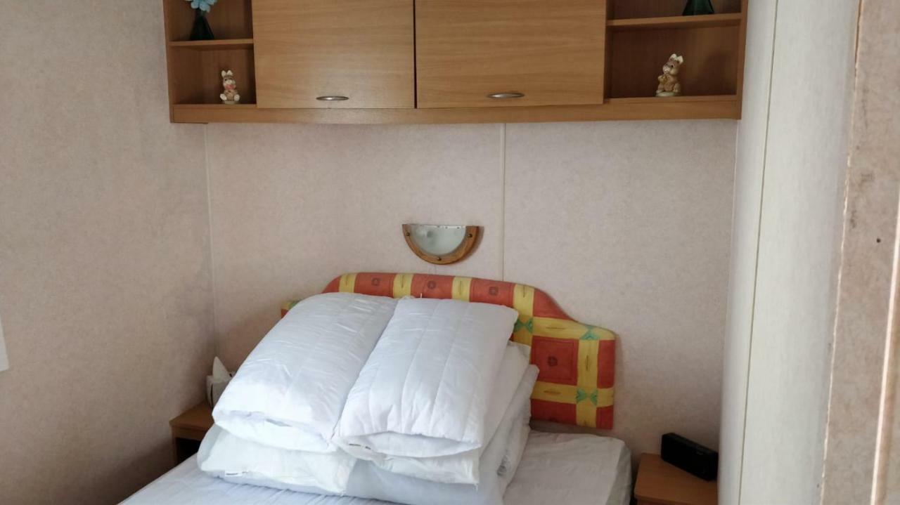 8 Berth Sealands Hotel Ingoldmells Buitenkant foto